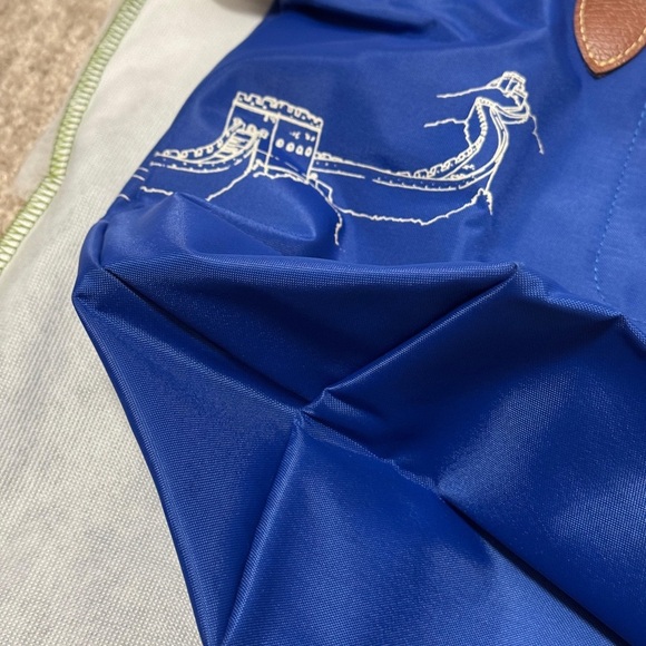 LONGCHAMP Limited Edition Great Wall of China Blue Tote Bag - Picture 3 of 11